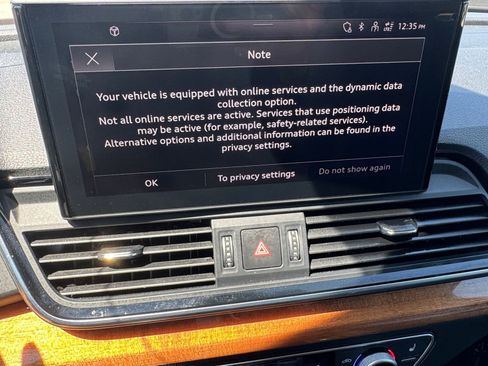 Used 2022 Audi Q5 2.0T Premium w/ Convenience Package image 16