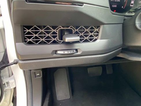 Used 2025 Honda Accord SE image 15