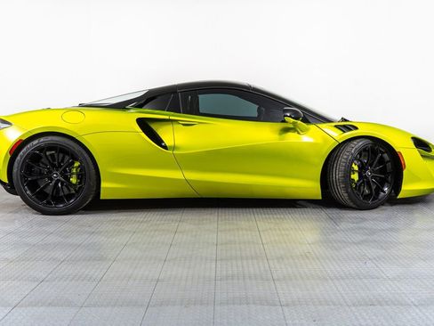 Used 2025 McLaren Artura Spider image 50