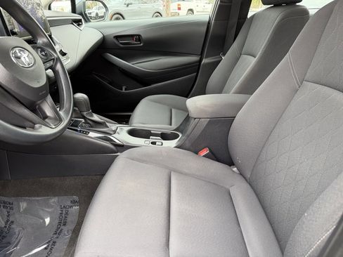 Used 2024 Toyota Corolla LE image 18