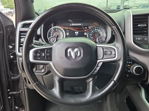 Used 2022 RAM 1500 Big Horn AWD/4WD image 19