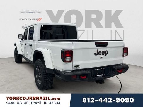 Used 2023 Jeep Gladiator Rubicon w/ Cold Weather Group image 3