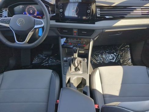 New 2026 Volkswagen Jetta SE FWD image 14