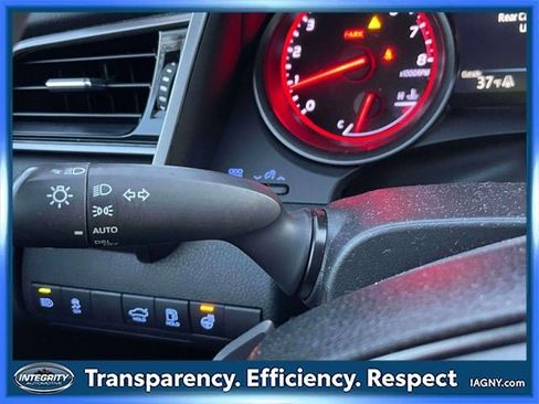 Used 2021 Toyota Camry XSE image 25