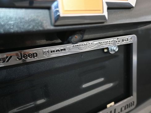 Used 2019 Chevrolet Trax LS w/ Tint and Cruise Package image 36