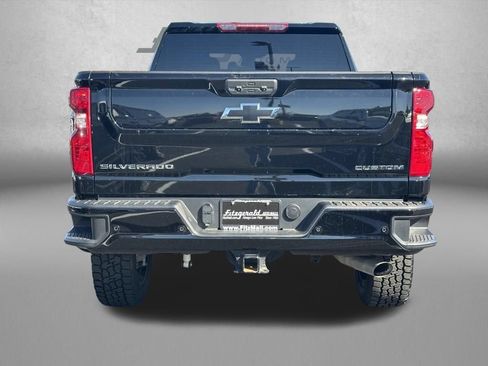 Used 2025 Chevrolet Silverado 2500 Custom w/ Custom Convenience Package AWD/4WD image 9