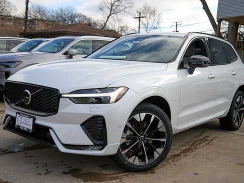 New 2026 Volvo XC60 B5 Plus w/ Protection Package Premier image 2