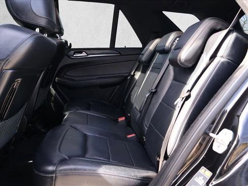 Used 2018 Mercedes-Benz GLE 43 AMG 4MATIC image 25