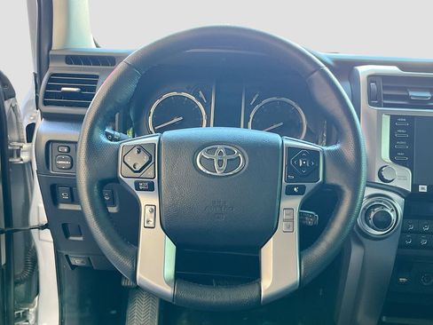Used 2023 Toyota 4Runner Limited image 11