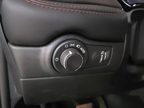 Used 2024 Dodge Durango GT image 10