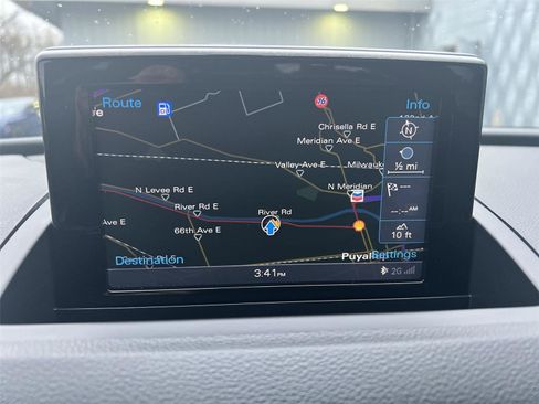 Used 2018 Audi Q3 2.0T Premium Plus w/ Premium Plus Package image 18