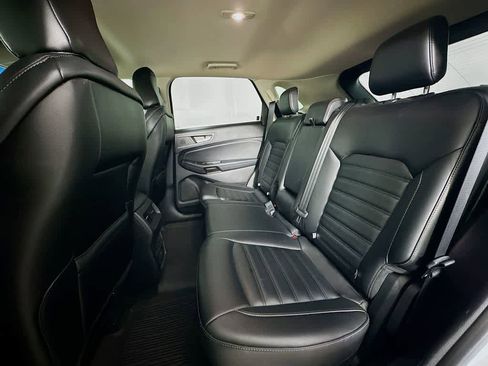Certified 2020 Ford Edge SEL w/ Cold Weather Package image 14