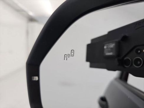 Used 2023 Volkswagen Atlas SEL R-Line AWD/4WD image 60