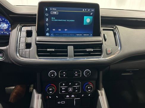 Used 2022 Chevrolet Tahoe RST w/ Luxury Package image 19