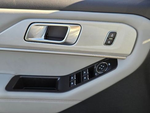 New 2026 Ford Explorer Active w/ Active Comfort Package image 63