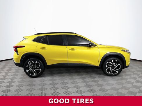 Used 2024 Chevrolet Trax RS w/ Sunroof Package image 31