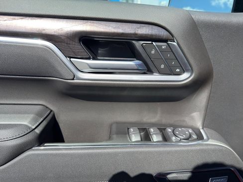 New 2026 Chevrolet Silverado 1500 LTZ w/ LTZ Convenience Package II image 10