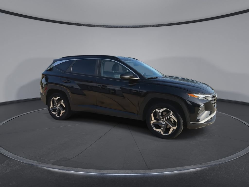 Used 2023 Hyundai Tucson SEL w/ Convenience Package AWD/4WD image 2