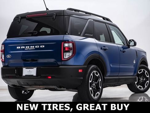 Used 2024 Ford Bronco Sport Outer Banks image 9