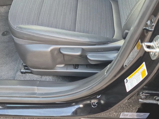 Used 2026 Buick Envista Preferred FWD image 13