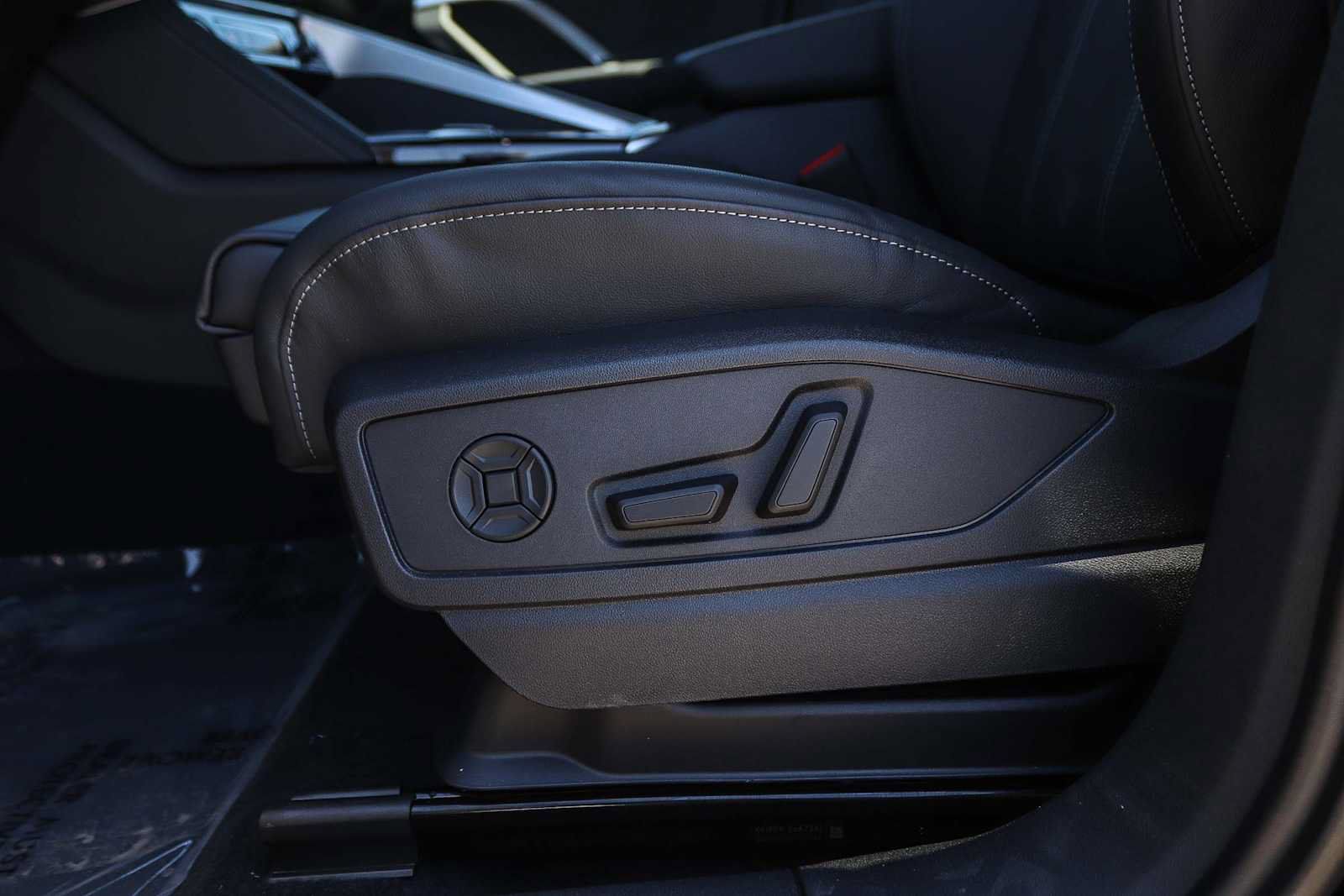 New 2026 Audi Q5 Premium Plus AWD/4WD image 25