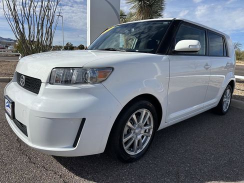 Used 2010 Scion xB Base image 11