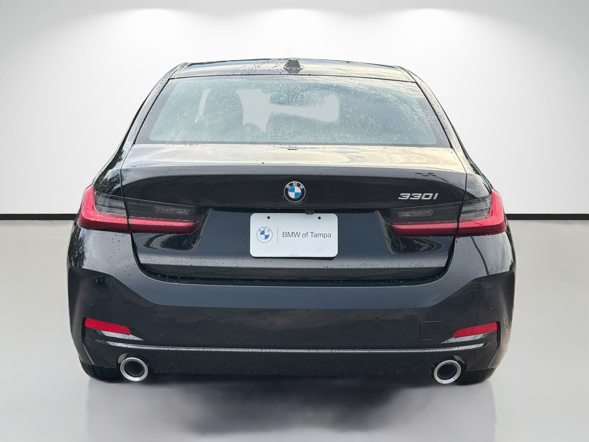 New 2026 BMW 330i Sedan w/ Convenience Package RWD image 4