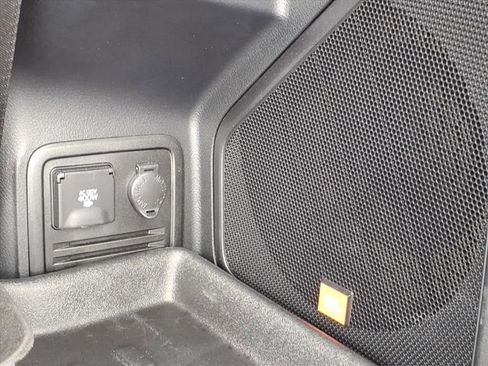 Used 2023 Toyota 4Runner Limited image 16