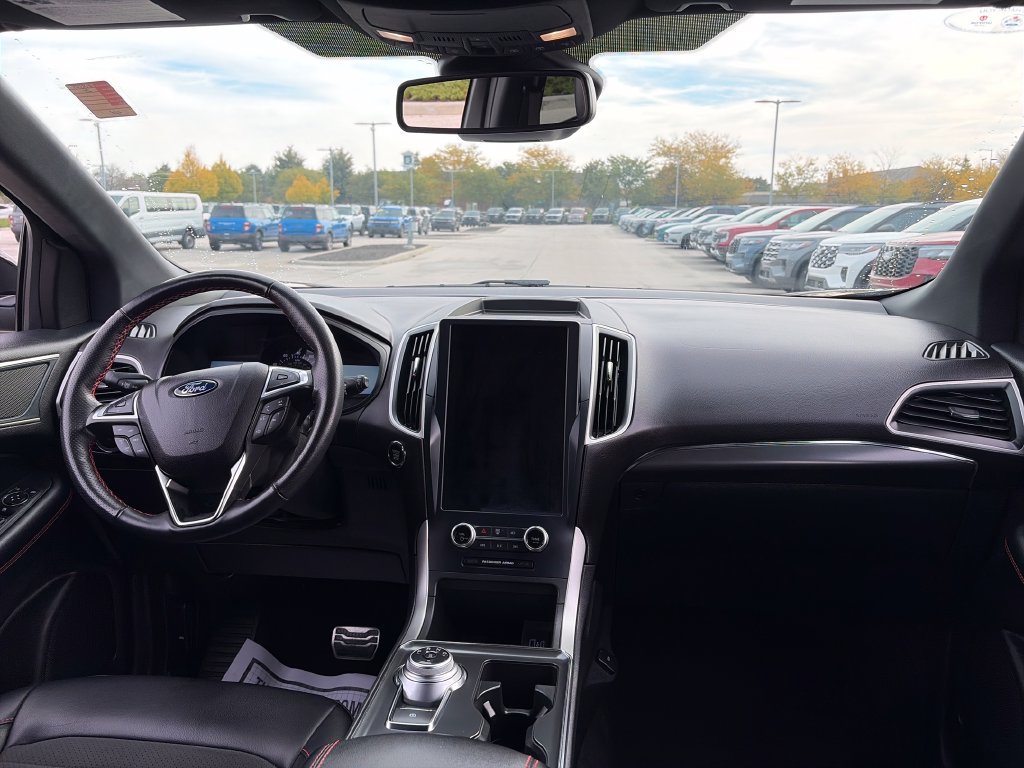 Used 2024 Ford Edge ST-Line AWD/4WD image 33
