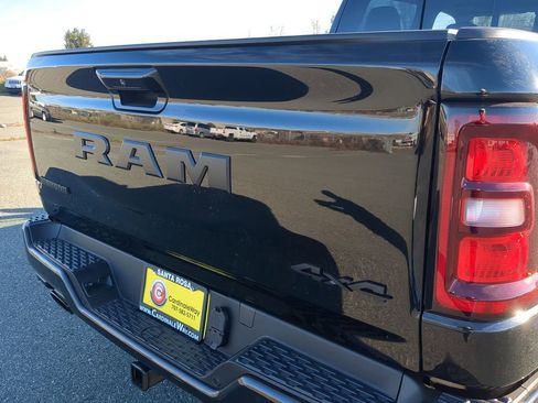 New 2026 RAM 1500 4x4 Crew Cab image 21
