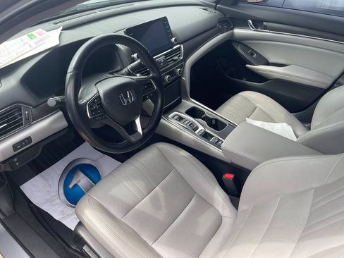 Used 2020 Honda Accord EX-L image 10