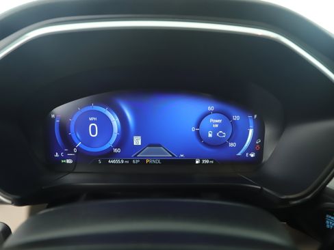 Used 2021 Ford Escape Titanium image 14