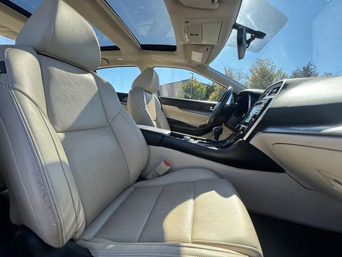 Used 2018 Nissan Maxima 3.5 SL image 22