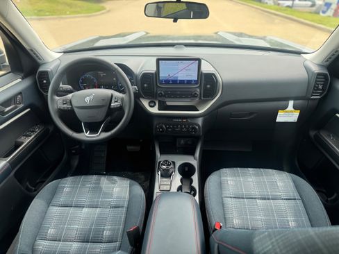 New 2024 Ford Bronco Sport Heritage w/ Heritage Convenience Package image 52