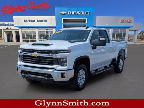 Used 2024 Chevrolet Silverado 2500 LT w/ Convenience Package image 1