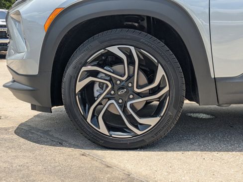 New 2025 Chevrolet TrailBlazer RS w/ Driver Confidence Package image 24