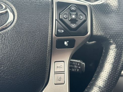 Used 2023 Toyota 4Runner Limited image 28