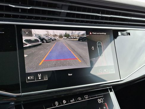 Used 2020 Audi Q8 Premium Plus w/ Premium Plus Package image 19