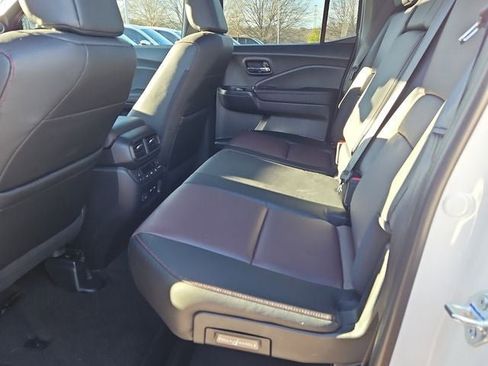 New 2026 Honda Ridgeline Black Edition image 6