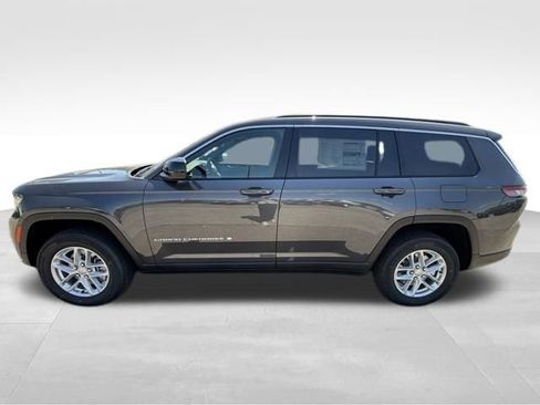 New 2026 Jeep Grand Cherokee L Laredo RWD image 3