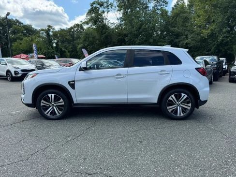Used 2023 Mitsubishi Outlander Sport AWD image 2