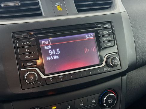 Used 2018 Nissan Sentra S FWD image 19
