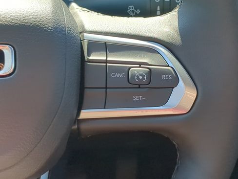 New 2026 Jeep Compass Latitude AWD/4WD image 22