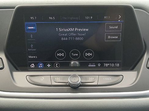 Used 2020 Chevrolet Blazer LT FWD image 25