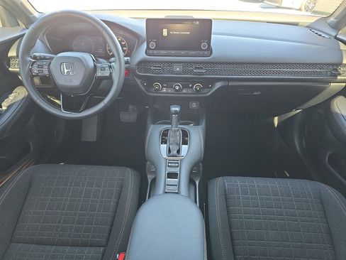 Certified 2023 Honda HR-V Sport image 9