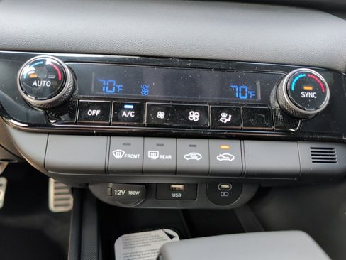 New 2026 Hyundai Elantra Sport FWD image 18