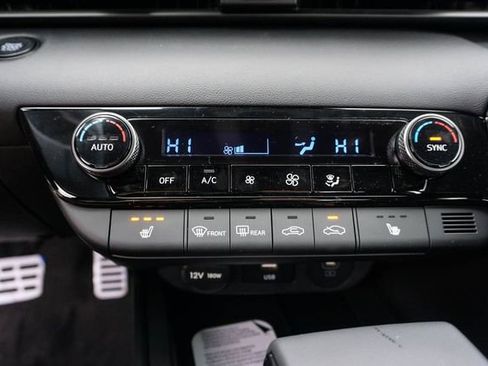 New 2026 Hyundai Elantra SEL Sport Premium FWD image 18