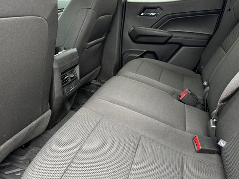 Used 2024 Chevrolet Colorado LT w/ LT Convenience Package II RWD image 13