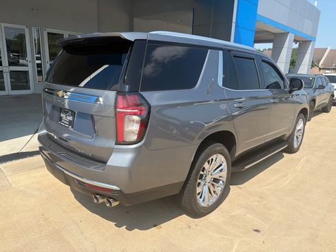 Used 2021 Chevrolet Tahoe Premier AWD/4WD image 7