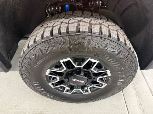 New 2026 GMC Sierra 2500 AT4X AWD/4WD image 4
